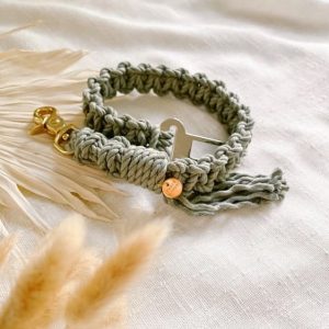 Autogordel macramé vierkant