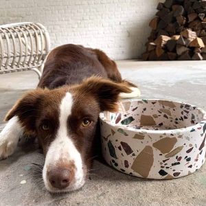 Terrazzo drinkbak en voerbak